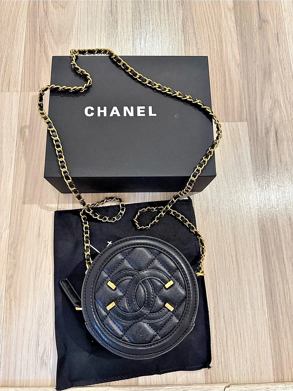 Chanel Caviar Quilted Round Clutch With Chain Black Crossbody Bag
